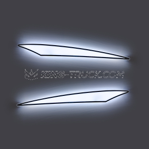 3D White backlit eyelashes Iveco S-WAY - LED WHITE / ORANGE